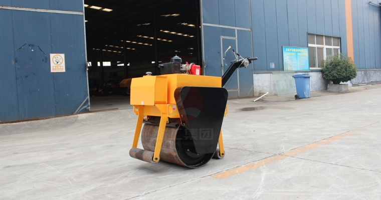 小型壓路機(jī)出現(xiàn)故障怎么辦？